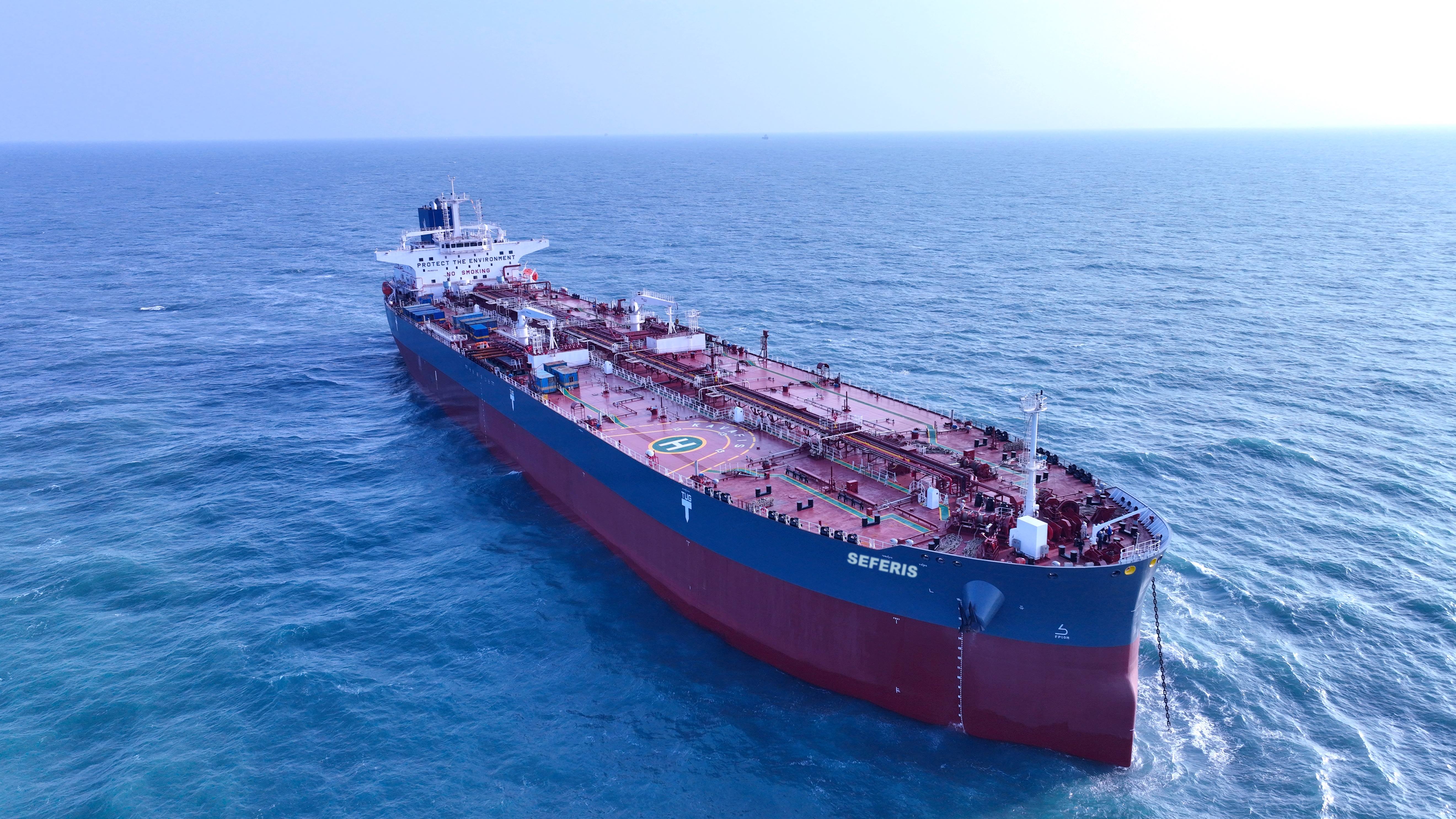 图2:2023年5月29日,开云体育APP下载
签字交付11.4万吨阿芙拉型成品油轮“赛弗里斯(SEFERIS)”号.jpg